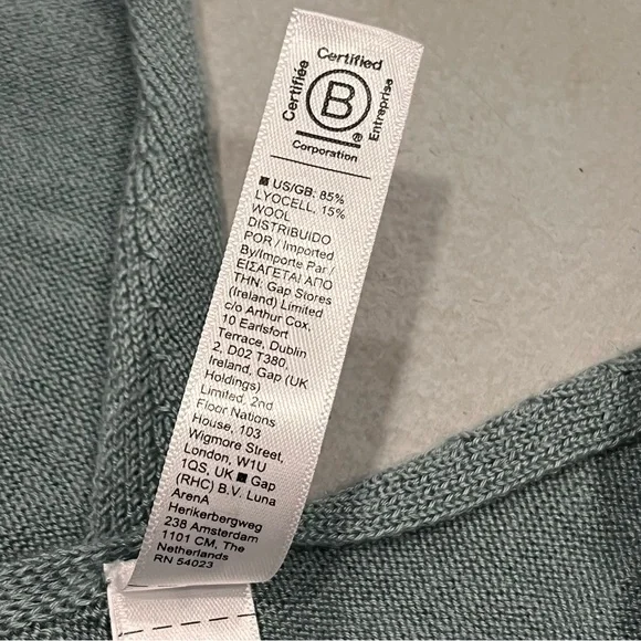 Athleta Minimalist Sweater Sleep Tank size Large - Picture 8 of 10